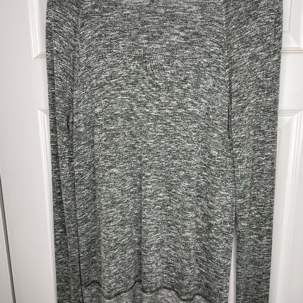 Freeload Cowl Neck Raglan Top - Picture 4 of 4